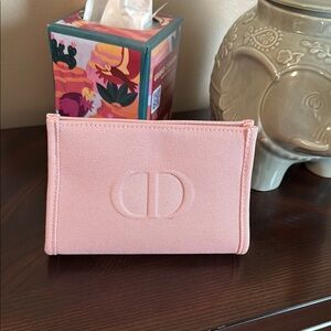Dior beauty cd beauty bag light pink 